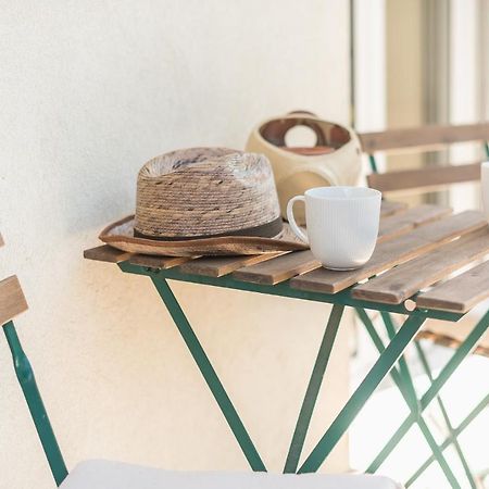 Stylish 2Bdr Apt By Acropolis 雅典 外观 照片