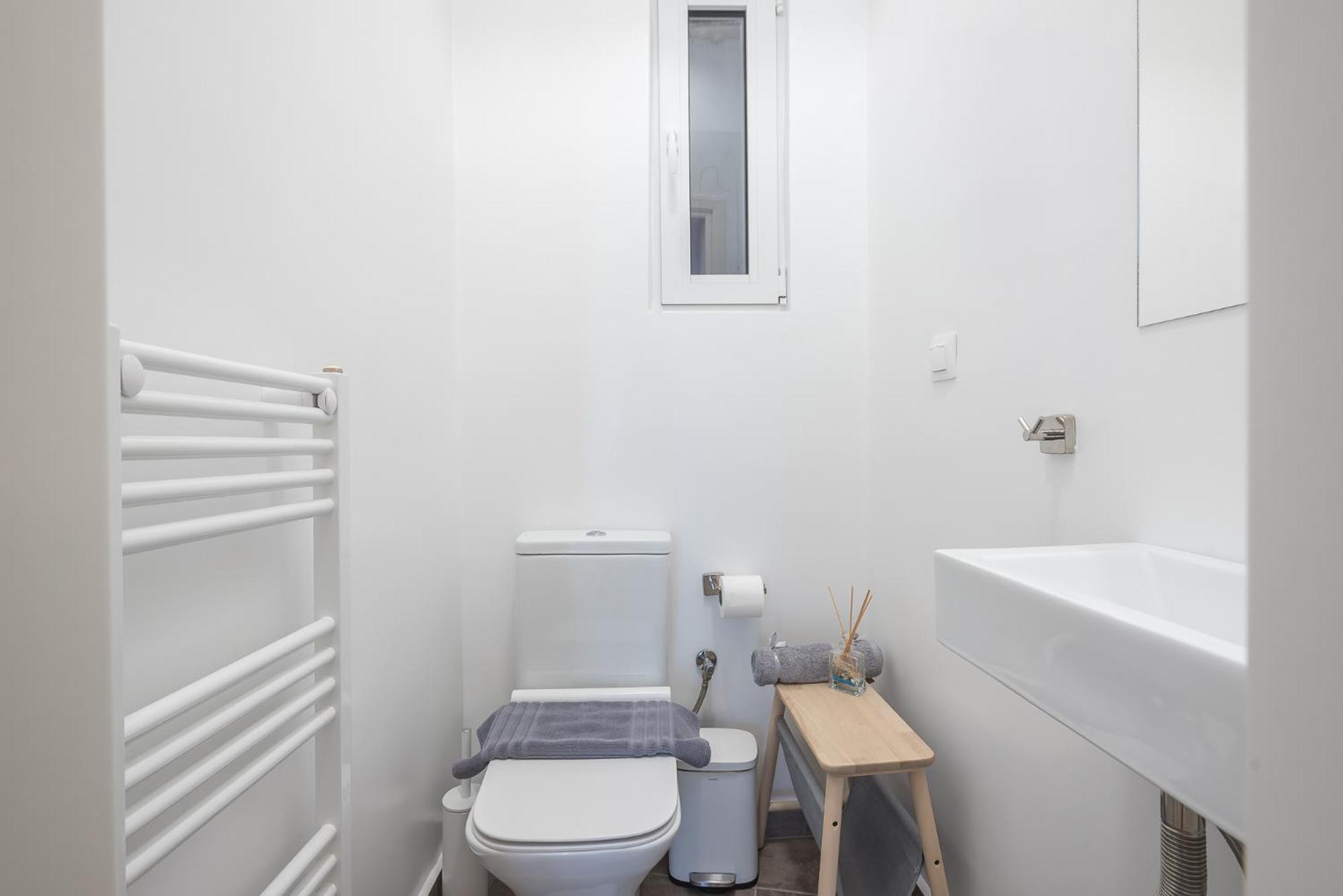 Stylish 2Bdr Apt By Acropolis 雅典 外观 照片